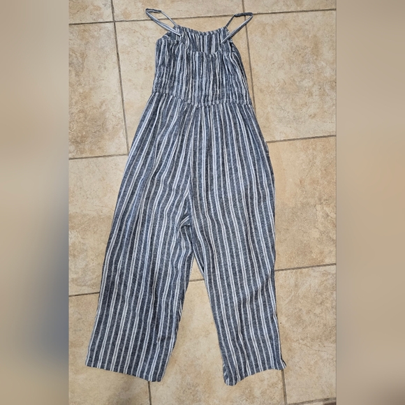 Old Navy Romper Size L striped wht/blk, great condition - Picture 2 of 6